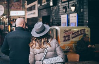 Herz-Kreislauf-Risiken: Warum Männer früher an Demenz erkranken als Frauen