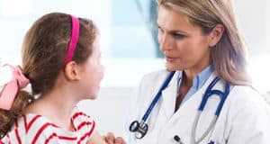 Asthma bei Kindern – Stufenplan mit Medikamenten und SIT