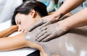 Wärmepackungen und Fango – Thermotherapie Moor Munari