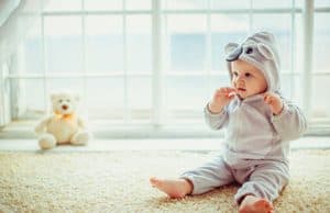 Baby Gesundheitsvorsorge und erste Hilfe mit sanften Mitteln zu Hause