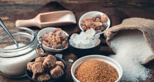 Frühe Zuckerreduktion: Weniger Zucker in der Kindheit das Risiko für chronische Krankheiten im Erwachsenenalter senkt