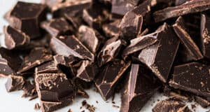 Zartbitterschokolade und ihre Vorteile: Wie moderater Konsum das Risiko für Typ-2-Diabetes senken kann