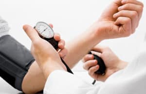 Chronische Krankheiten vermeiden: Tipps zur Vorbeugung von Bluthochdruck und Diabetes