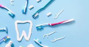 Die besten Tipps für optimale Zahnhygiene: Richtig Zähneputzen, Zahnseide etc.