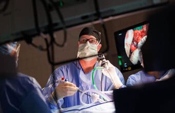 Revolutionäre Schweineniere: Hoffnung für Patienten mit Nierenversagen durch bahnbrechende Xenotransplantation