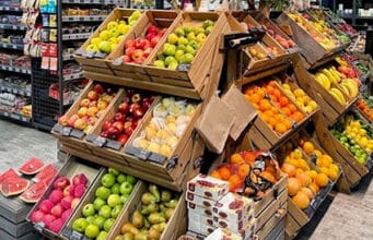 Gesunde Getränke für Kinder: Expertenempfehlungen zu Wasser Milch und Saft