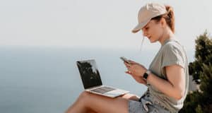 Wohnung ohne Klimaanlage kühlen: Die besten Tipps gegen Hitze im Sommer